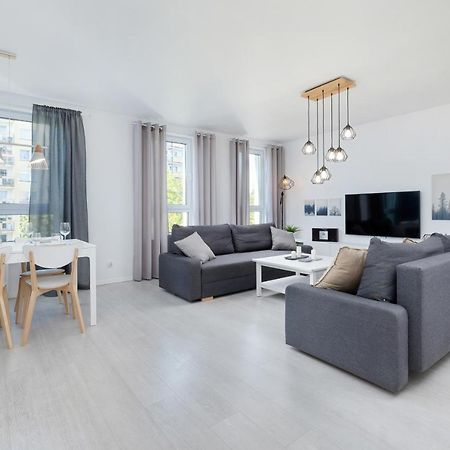 Apartamenty Platany Z Parkingiem By Noclegi Renters Kolobrzeg Exterior photo