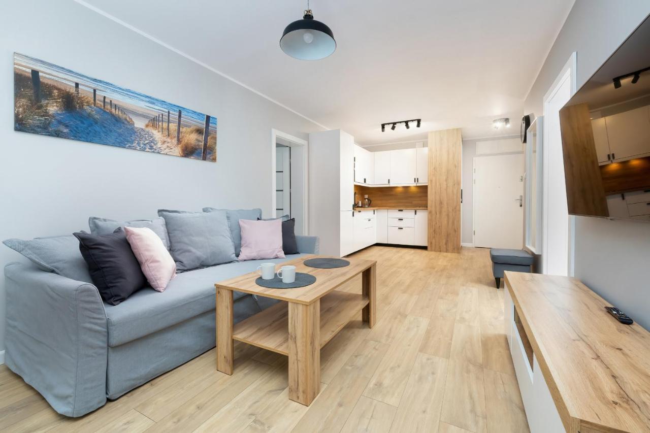 Apartamenty Platany Z Parkingiem By Noclegi Renters Kolobrzeg Exterior photo