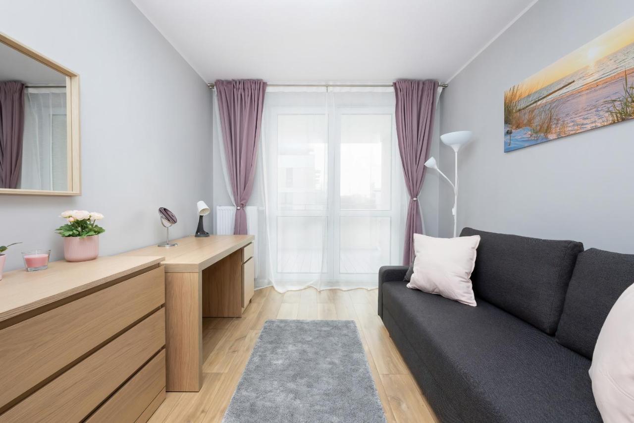 Apartamenty Platany Z Parkingiem By Noclegi Renters Kolobrzeg Exterior photo