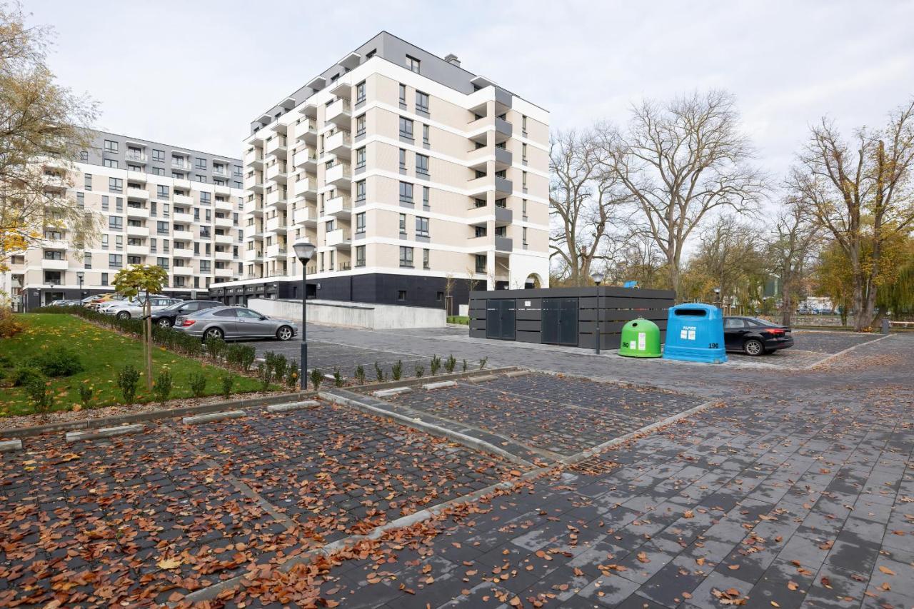 Apartamenty Platany Z Parkingiem By Noclegi Renters Kolobrzeg Exterior photo